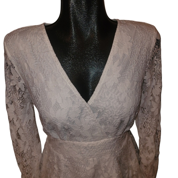 White Lace Overlay Ruffled Short Romper Jumpsuit S - Picture 3 of 8